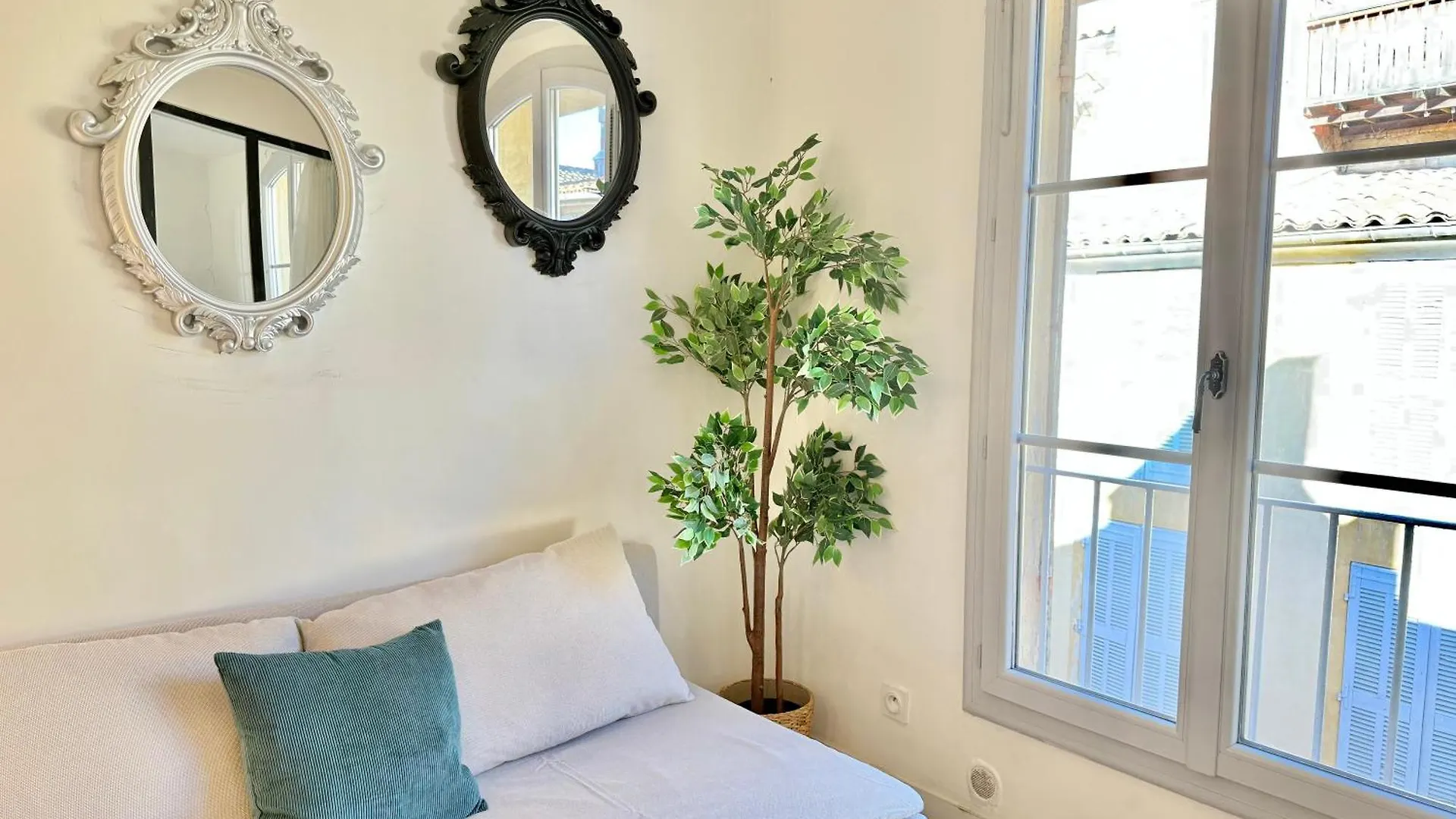 Appartement Chic, Hyper Centre Aix-en-Provence Apartment